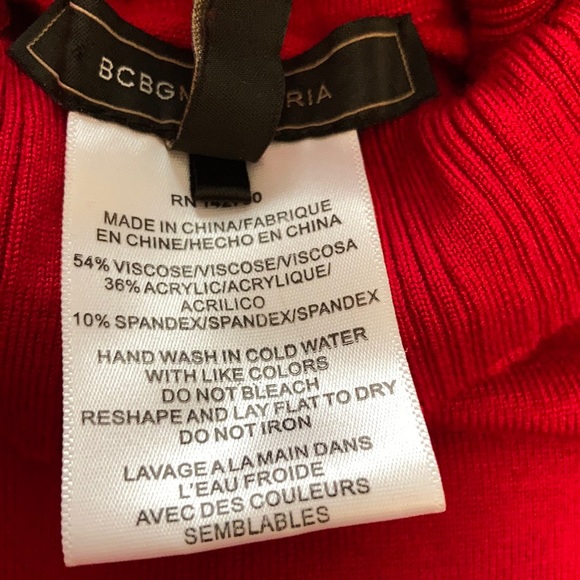 NWT BCBGMaxAzria Red Turtleneck w Rib detail JrXL - Picture 4 of 4